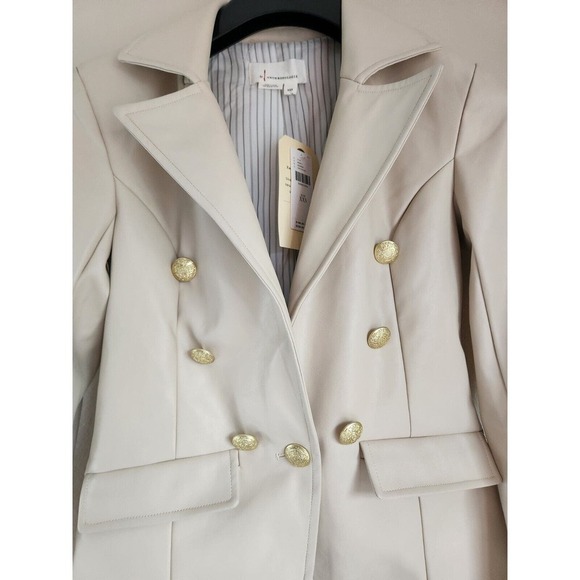 NWT By Anthropologie Nico Faux Leather Double Breasted Blazer Size XXS Ivory - Picture 3 of 9